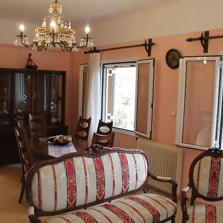 Holiday home Antwnia Kaligata